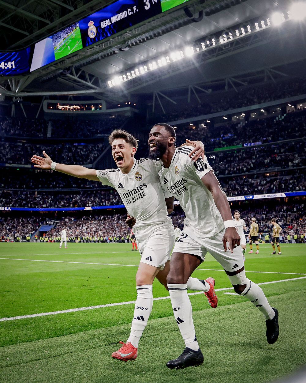 窗口期国王杯传出新动向；皇家社会刷新队史纪录；管理层表态——信心回归；身体对抗强度拉满